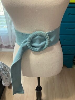 Fabric Wrap Belt with Covered Round Buckle in Dusty Blue
